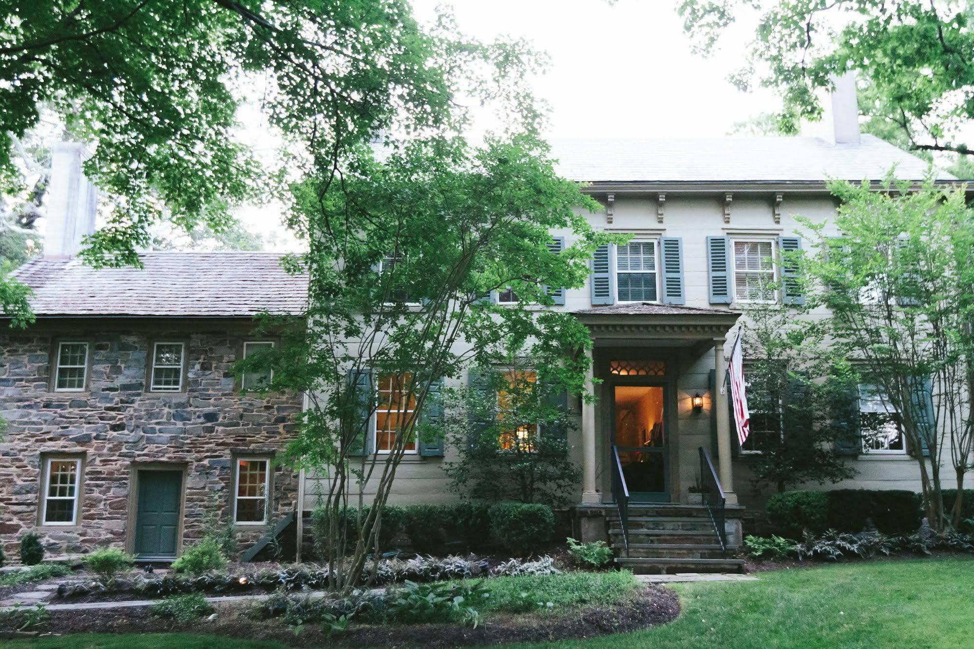 At Glencairn Bed & Breakfast 4*