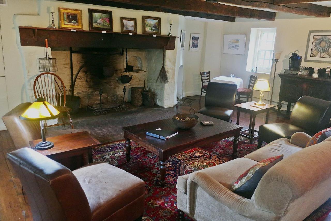 Bed & Breakfast At Glencairn