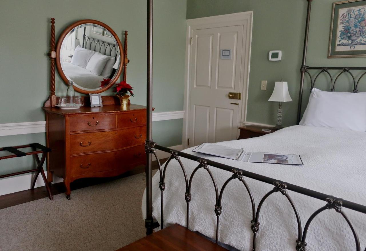 Bed & Breakfast At Glencairn